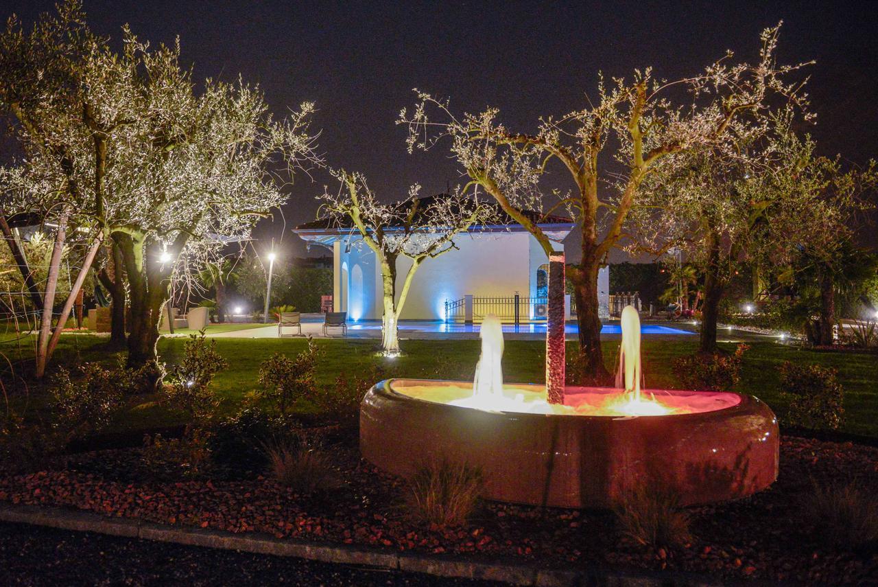 Villa Luxury House & Spa Riva del Garda Exterior photo