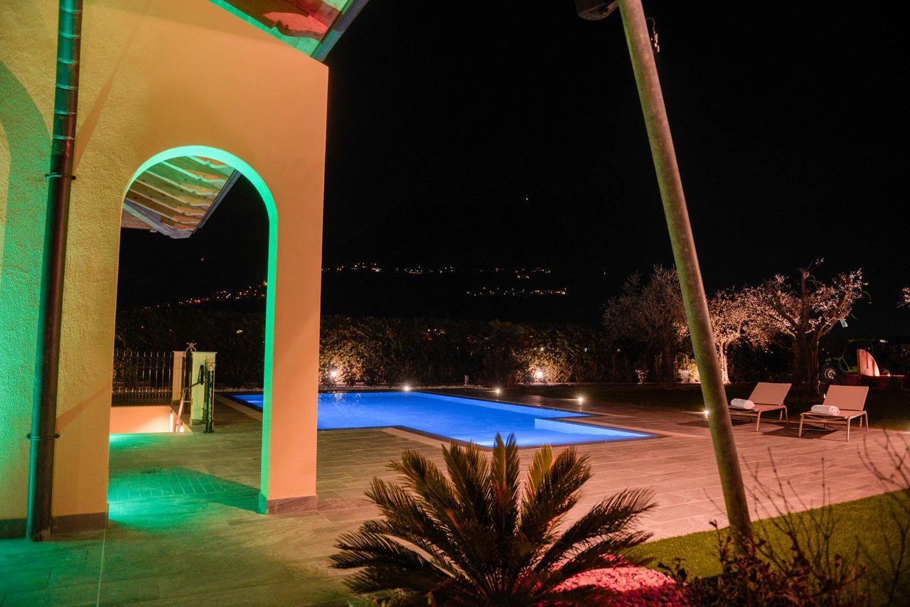 Villa Luxury House & Spa Riva del Garda Exterior photo