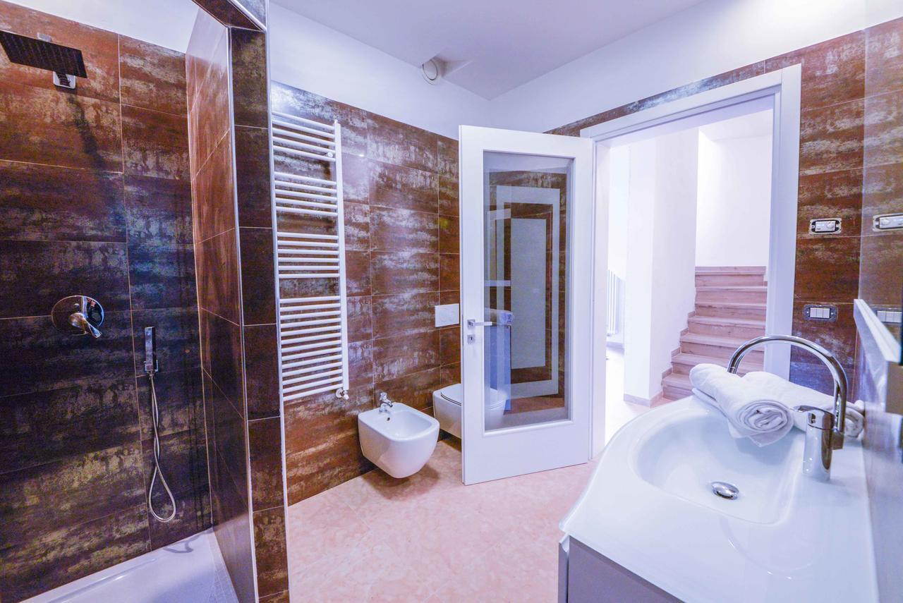 Villa Luxury House & Spa Riva del Garda Exterior photo