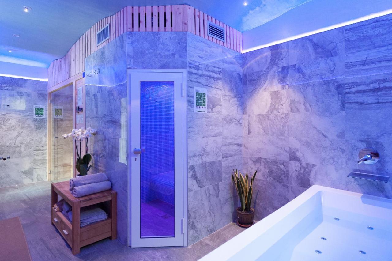 Villa Luxury House & Spa Riva del Garda Exterior photo