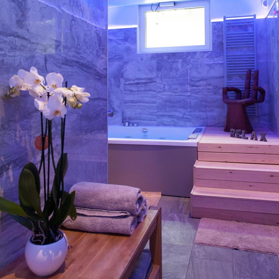 Villa Luxury House & Spa Riva del Garda Exterior photo